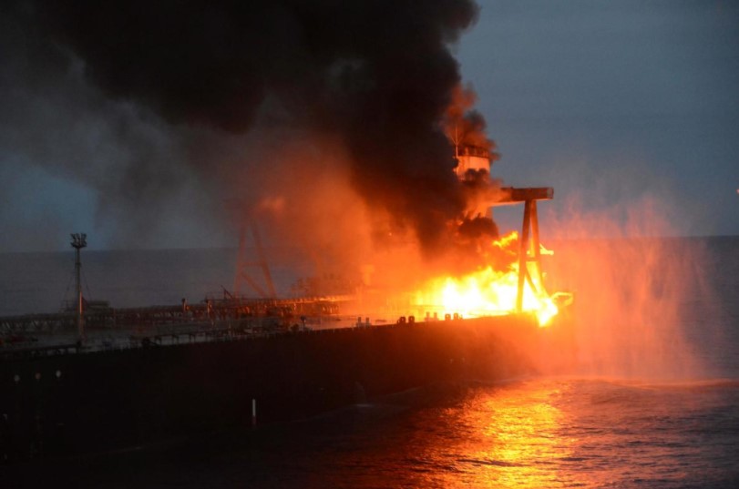Fuel tanker on fire reaches Sri Lankan coast - Operation continues